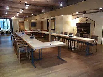 酒店 亚米纽斯酒店 4*